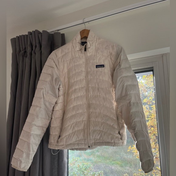 Patagonia Women’s Down Sweater - Picture 2 of 6
